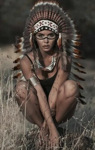 Native only. Хао индеец. Дикая женщина. Макияж индейца. Ирокезы индейцы девушки.
