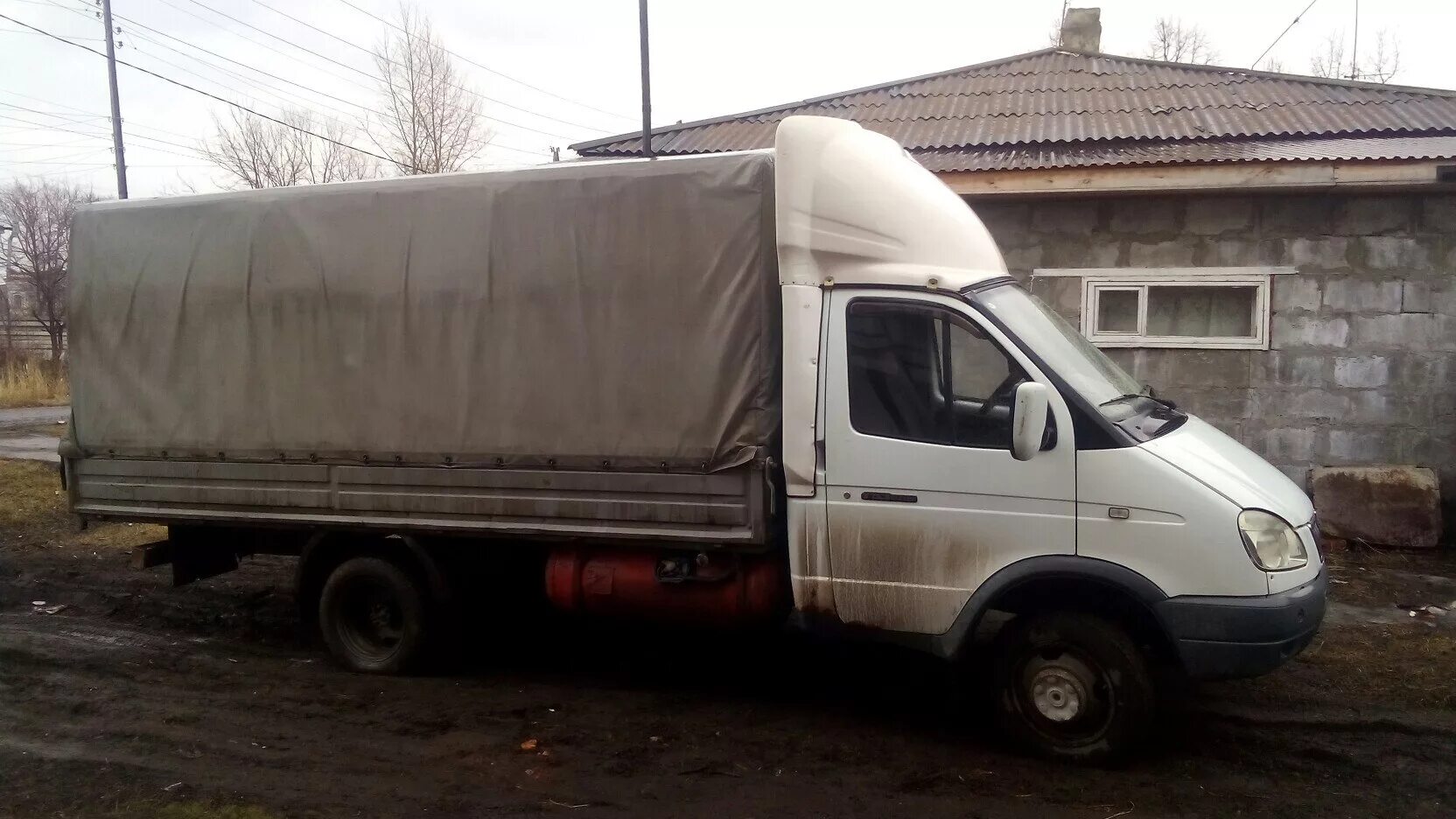 Ирбит транспортные компании. Газель ирбит. Такси регион ирбит. Картинки грузоперевозки газель тюнинг. Авария ирбит 2018 газель.