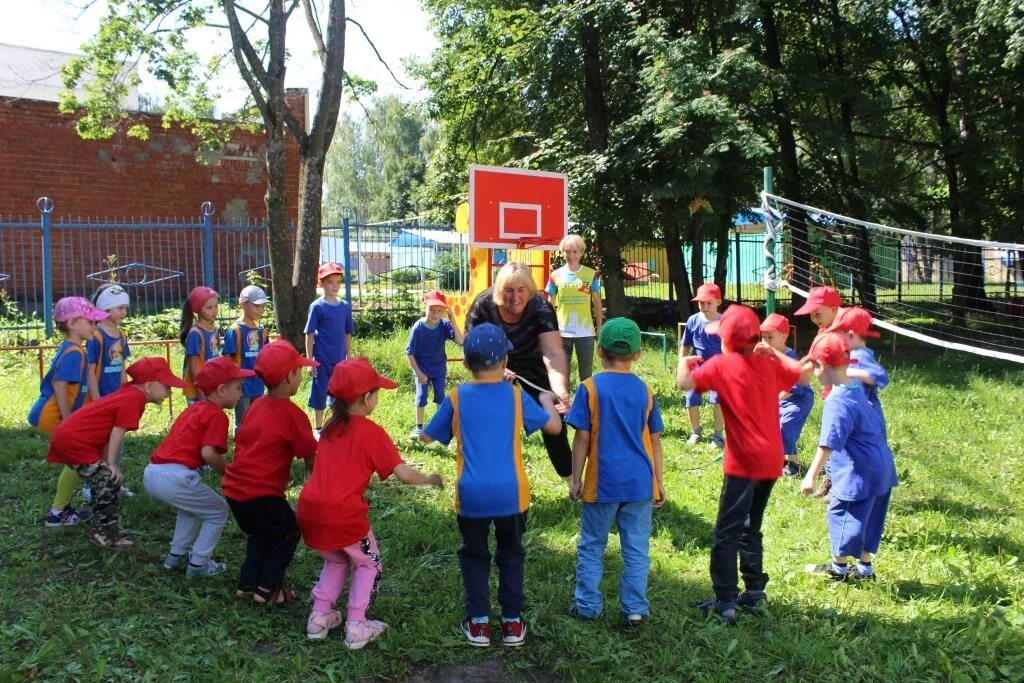 сценарии спортивные для детей на улице