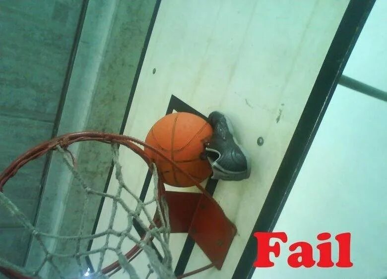 Fail 04. Баскетбол прикол. Смешной баскетбольный мяч. Мемы про баскетбол. Смешные шутки про баскетбол.