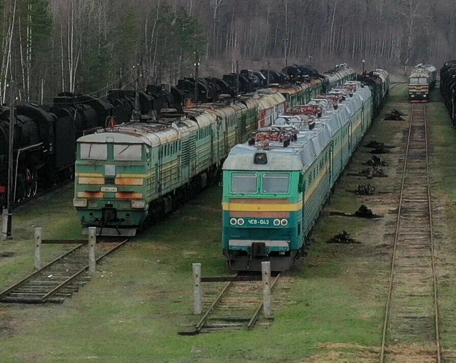 База запаса Кустаревка. Эр2 1263 на база запаса Торжок. База запаса локомотивов вл80. База запаса вагонов РЖД. Паровоз тында