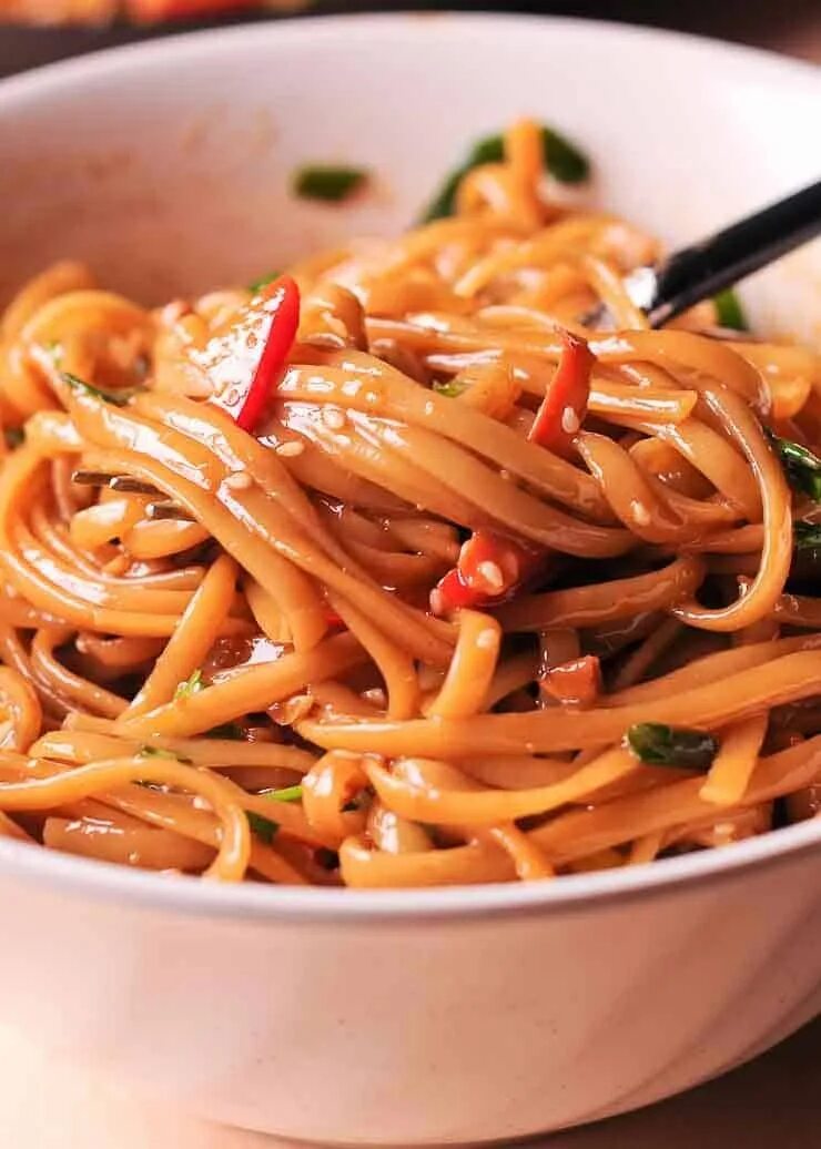 Лапша. Китайская лапша. Макароны в Китае. Лапша Noodles.