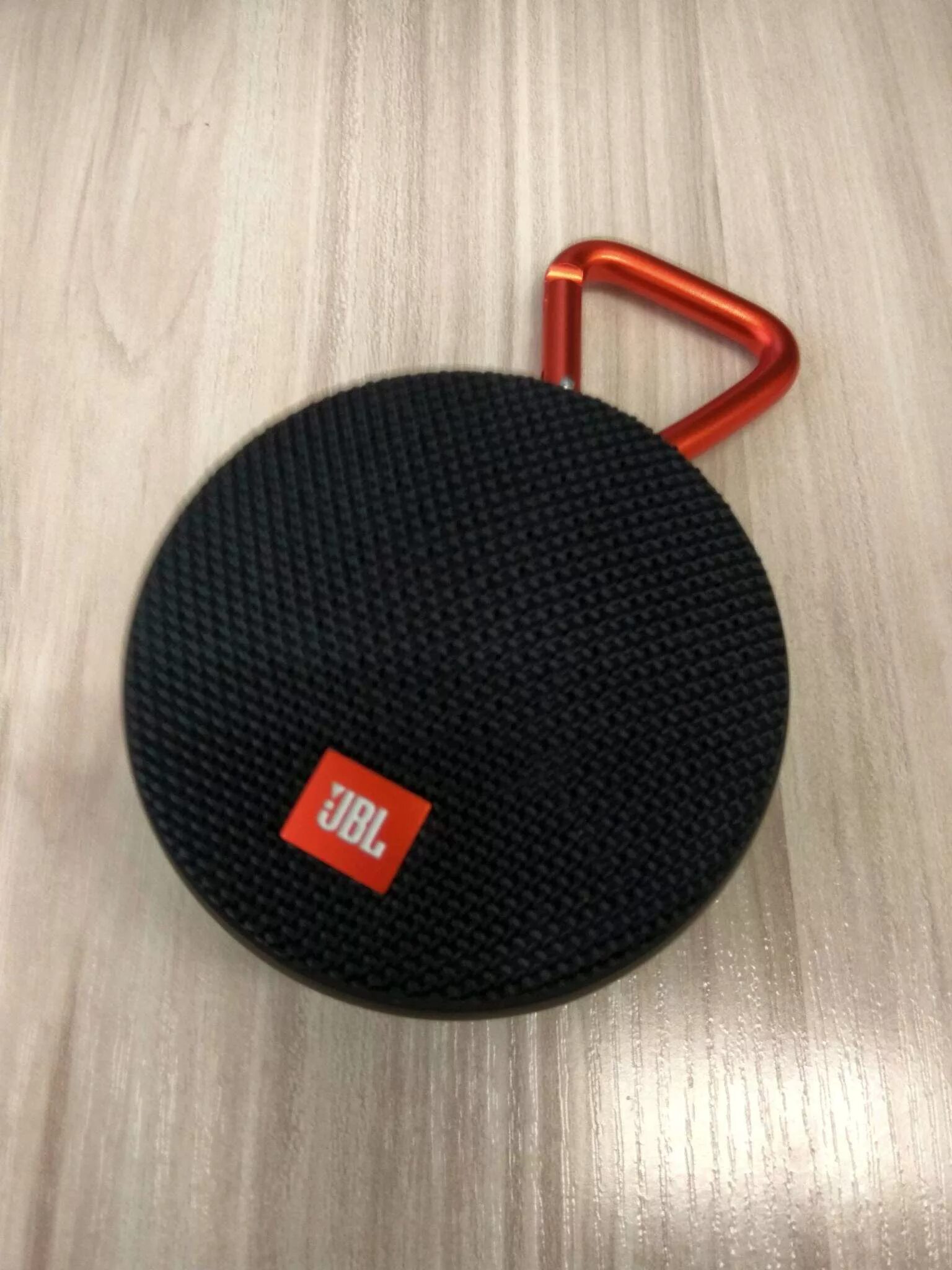 Круглая колонка jbl. Колонка JBL clip 2 Black. Круглая колонка JBL clip 2. Динамик для JBL clip 2. JBL clip 2 крышка.