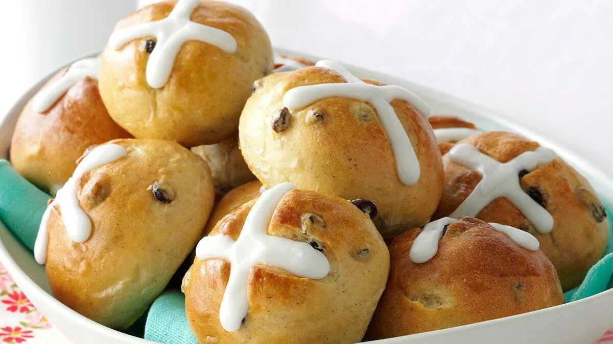 Рецепт вкусных булочек на пасху. Рецепт вкусных булочек на пасху