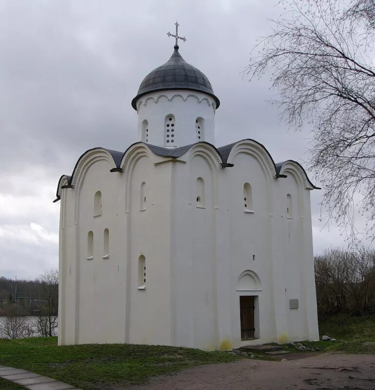 георгиевская церковь в ладоге. храм георгия победоносца в старой ладоге. церковь святого георгия в ладоге. церковь святого георгия в ладоге год. церковь святого георгия в ладоге.