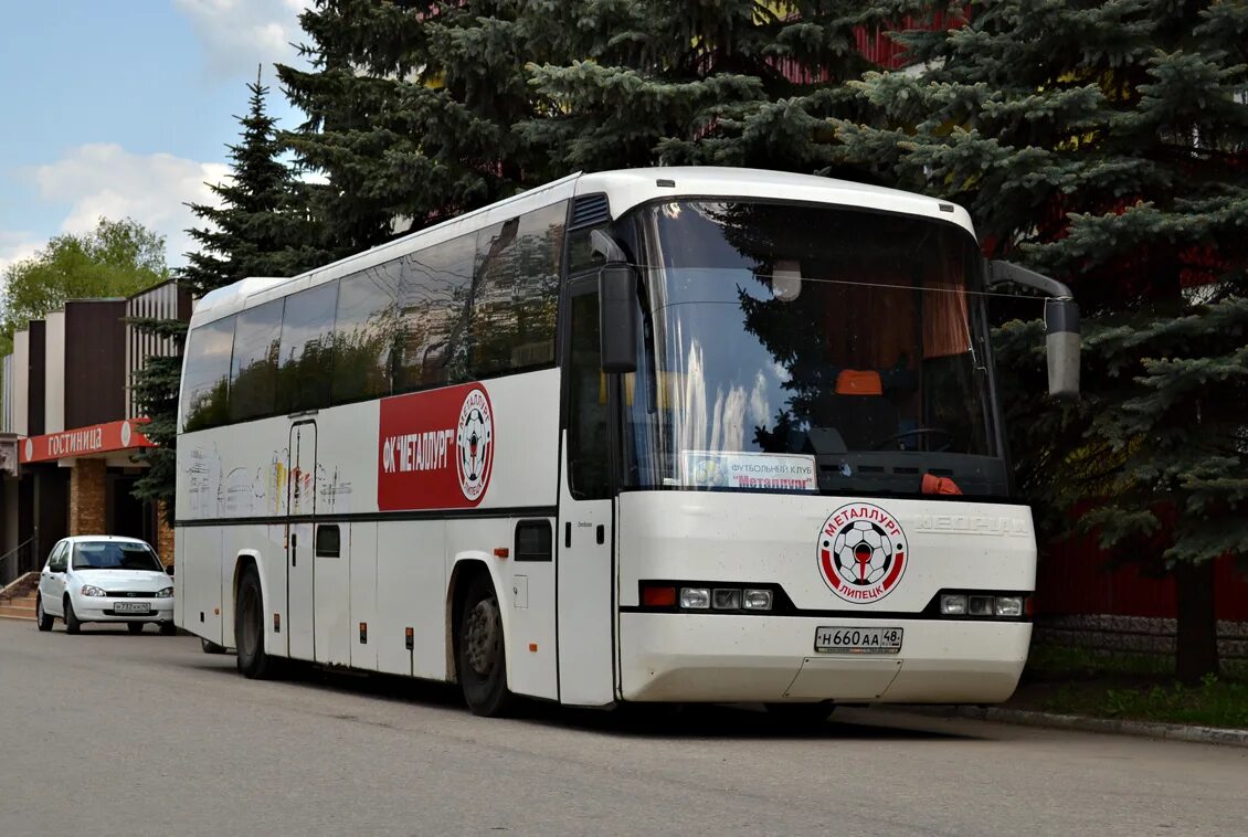 Автобус ру воронеж. Neoplan "Transliner" n 316 SHD. Неоплан н 660 АА 48 Rus. Неоплан н 660 АА 48 Rus автобус. Автобус Неоплан Транслайнер Волгоград.