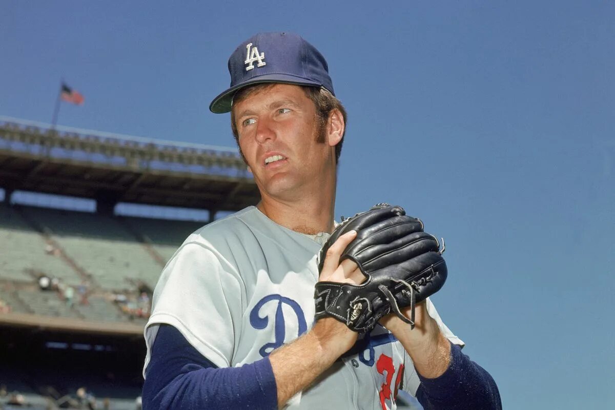 Tommy john photo. Tommy john. Томми берлсон. Томми мэттинсон. Томми скейкел.