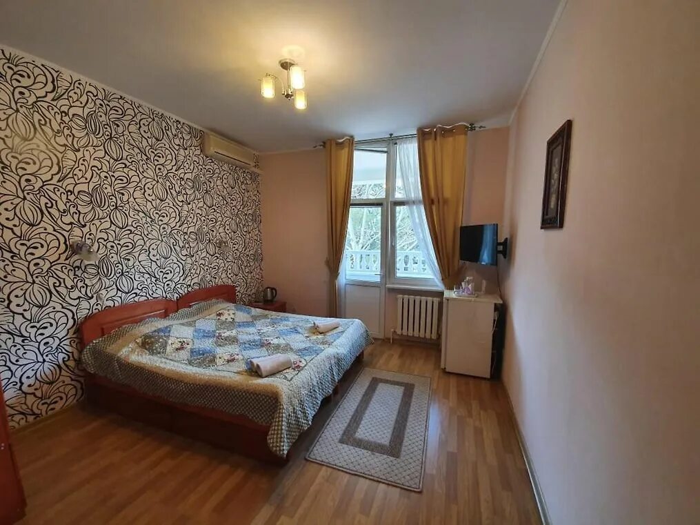 набережная геленджика революционная ул 5 фото