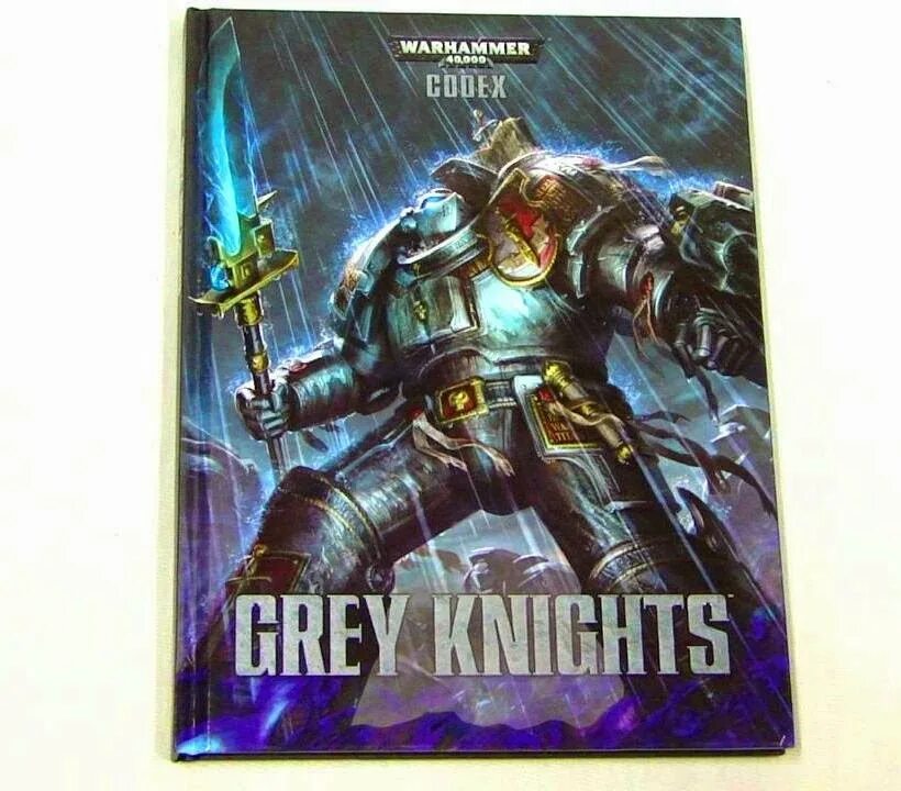 Книга серый рыцарь. Wh40k Grey Knights. Серые Рыцари книга. Codex Grey Knights Review. Серый рыцарь \ с книгой вархаммер.