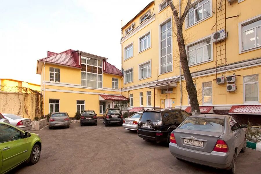 автомобильный проезд, д. 1. нагорное, мкад 85 км (тпз алтуфьево». москва, скотопрогонная ул. скотопрогонная улица 29/1.