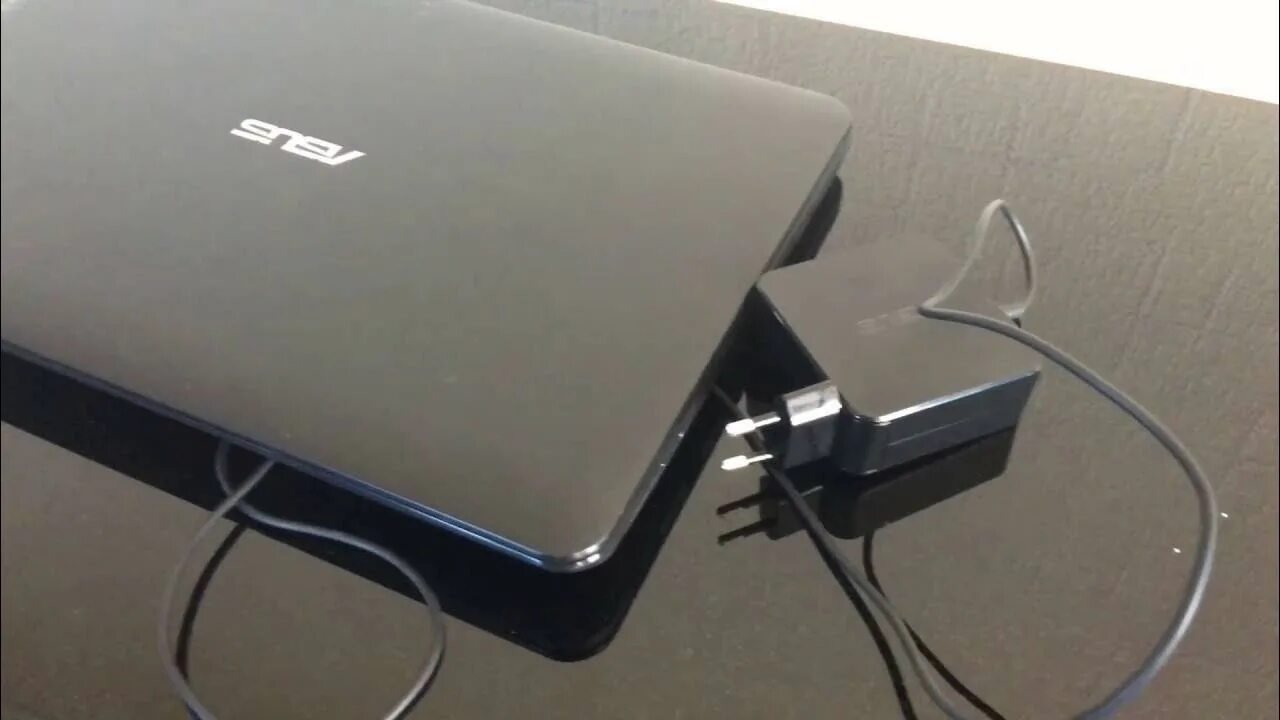 Проблемы ноутбуком asus. Зарядка для ноутбука asus f3f. asus f1001 зарядка. asus 227 монитор c web-камерой. asus f415.