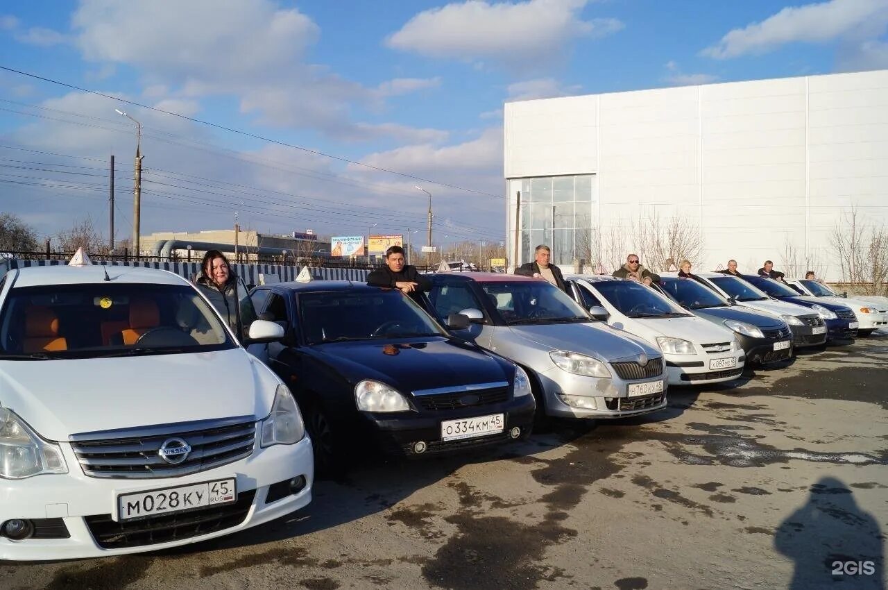 Аренда авто курган с выкупом. Аренда машин в кургане. Аренда автомобиля в кургане. Аренда машин в кургане. Аренда машин в кургане.