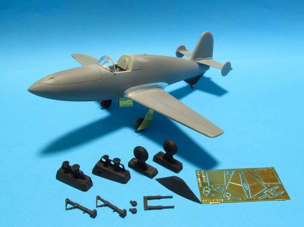 Bi 1 ru. Maquette 1:72 би 1. Би-1 1/48. Би-1 истребитель ДЕАГОСТИНИ. Модель би-1 в 48.