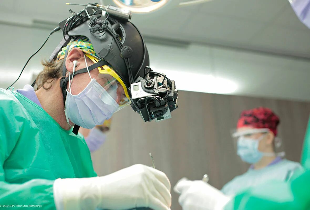 Виртуальная реальность в стоматологии. VR В стоматологии. Виртуальная реальность в медицине. Дополненная реальность в стоматологии.