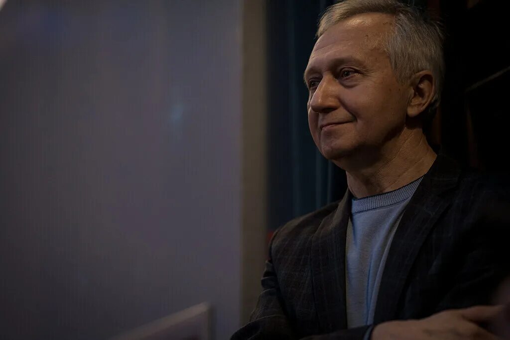 Театр юного зрителя директор. Директор тюза тверь. директор тюза радченко.