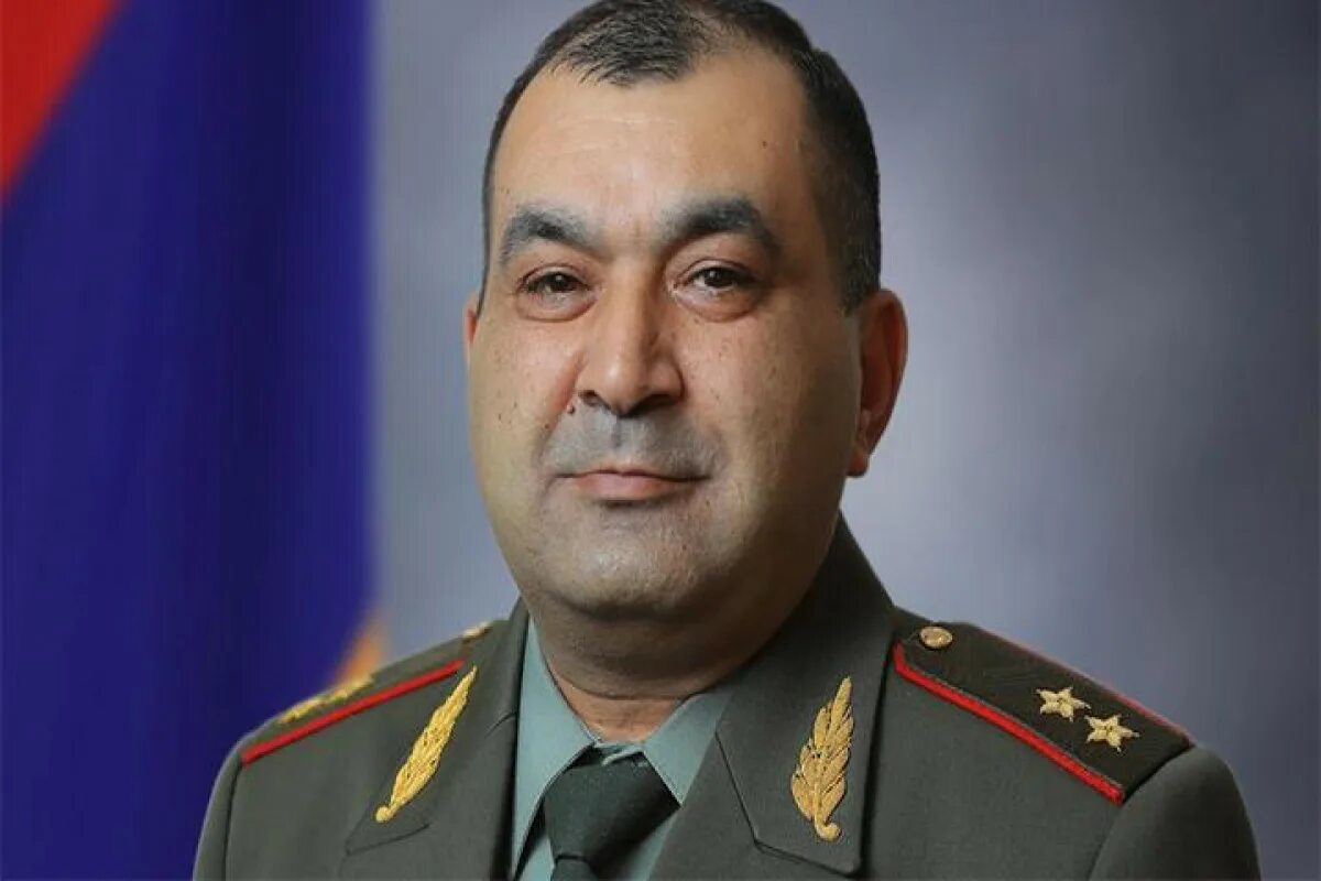 Армянин директор фото. Начальник армян. Аршак ханданян. Камо чобанян воронеж. Начальника армянин.