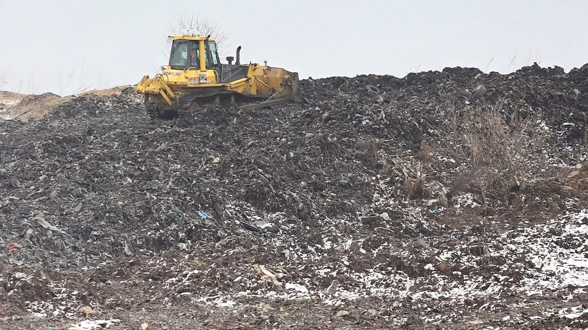 мусорная свалка. как рекультивируют свалки. сафоновский полигон тбо раменское рекультивация.