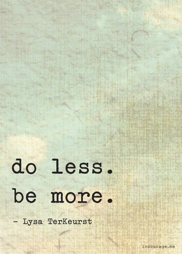 Less is more day be. Less is more. less is more перевод. less is more картинка. less is more wallpaper.