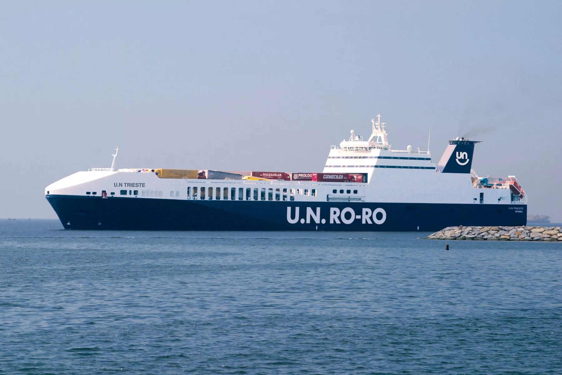 Ro ro shipping