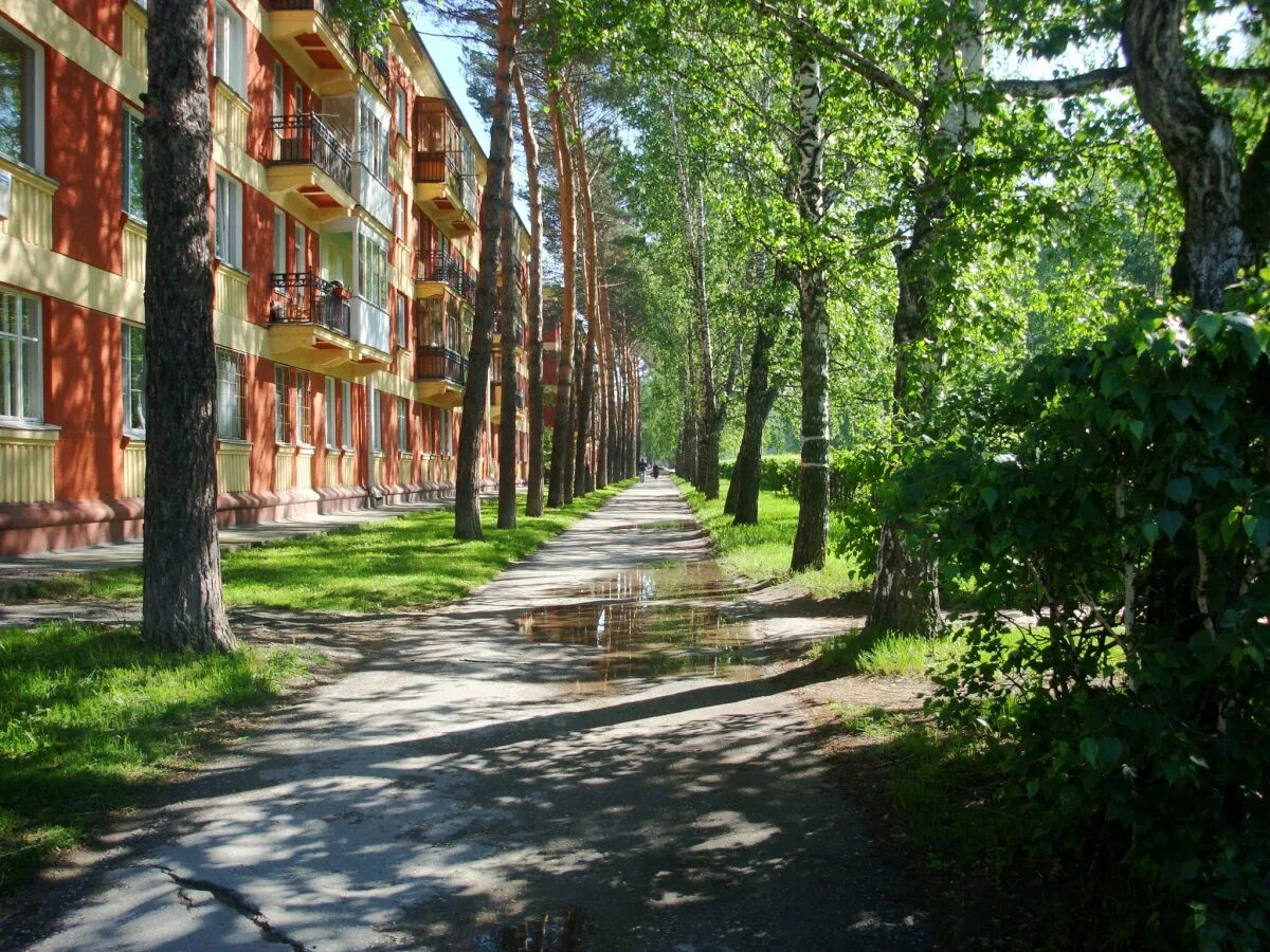 Новосибирск городок Академ. Морской проспект Академгородок. Морской проспект Новосибирск Академгородок пляж Центральный. Академгородок Новосибирск улицы. Новосибирский городок