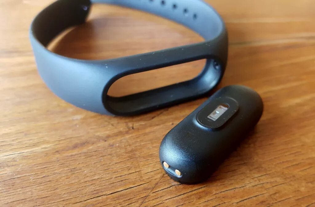 Как включить браслет xiaomi mi band. Miband 7 Pro. Mi Band 2. Браслет Xiaomi mi Band 2 зарядка. Xiaomi mi Band 7 без ремешка.