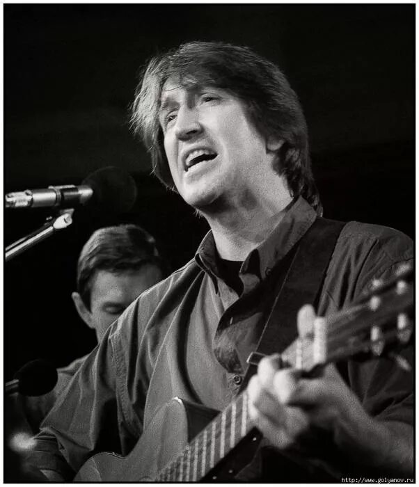 певец на сцене. песни в исполнении других исполнителей. малинин 2022. иль диво адажио в колизее. потрясающее исполнение песни.