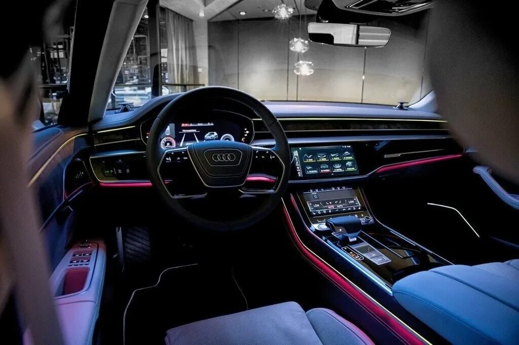 Audi RS Q8 2020MY (Color: Daytona Gray; US-Spec) Interior