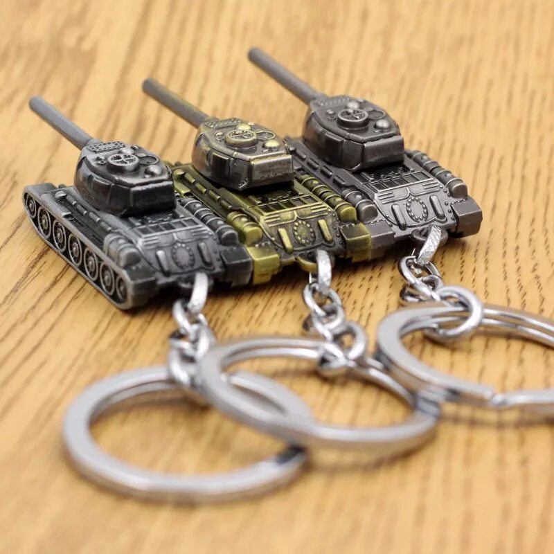 Брелок танк World of Tanks. Танк ворлд оф танк игрушка. Танк игрушка ворд оф танкс. Брелок World of Tanks бронза т 90.