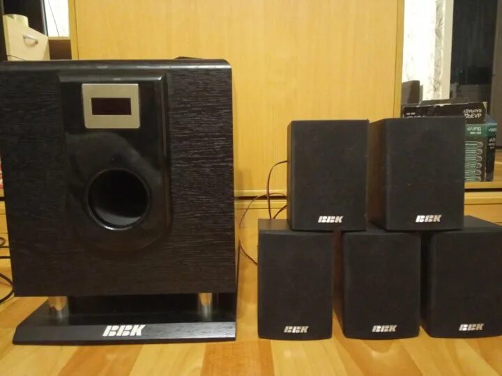 Bbk sp. Bbk sp550s. bbk 5.1 sp550s. комплект акустики bbk sp550s. домашний кинотеатр bbk sp550s.
