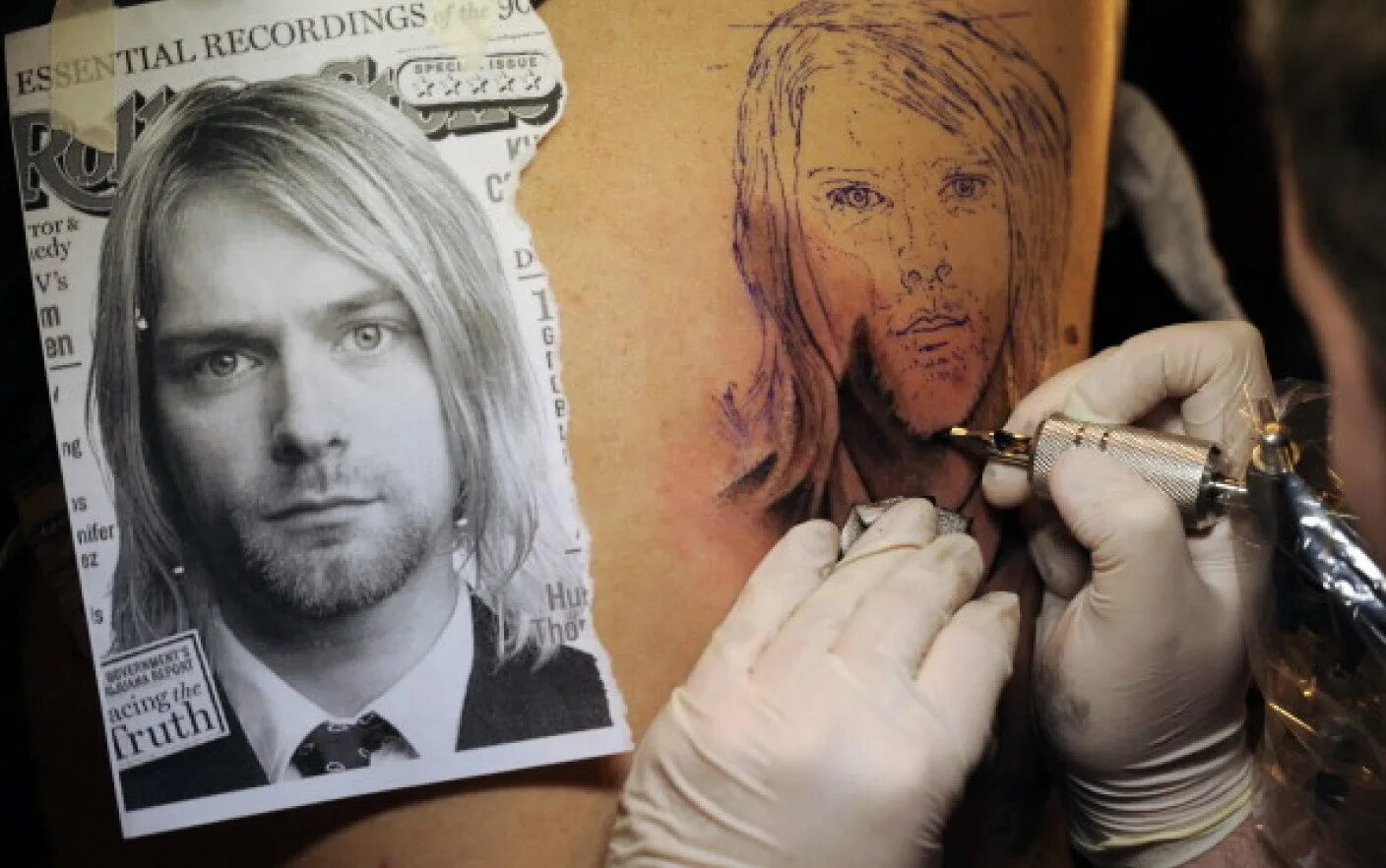 курт кобейн тату. кобейн тату. татуировки с куртом кобейном. тату курт кобейн реализм. татуировки курт кобейна.