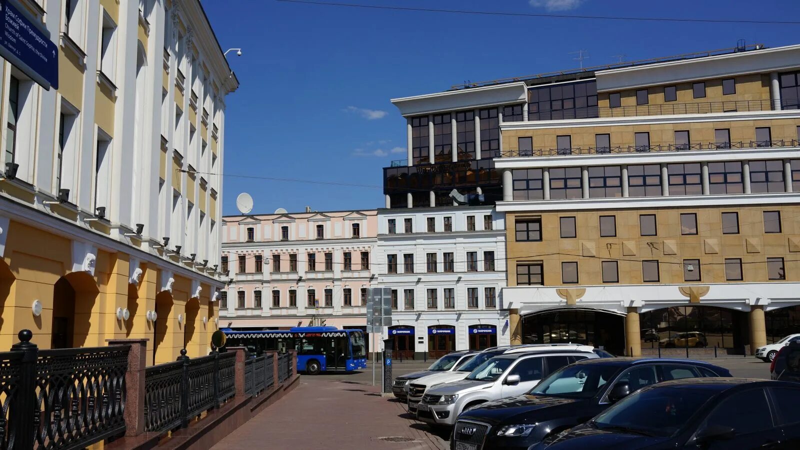 Балчуг сайт. Балчуг 7 Москва. .Москва, ул.Балчуг, д.7. Ул Балчуг 7 Газпромбанк. Центральный банк РФ Балчуг.