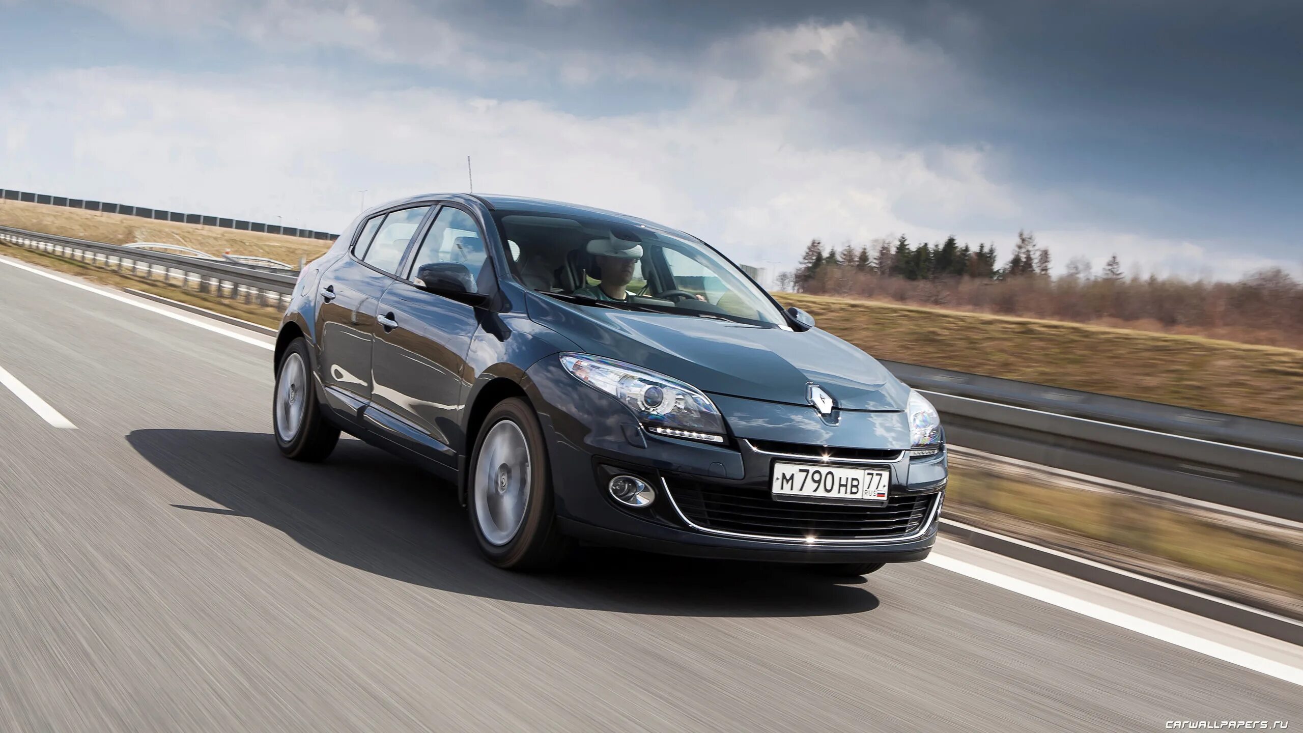 Megane 2009. Рено Меган хэтчбек 2013 года. Renault Megane 3 2013. Рено Меган 3 2013. Рено Меган 2023.