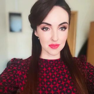 Анастасию плотникову