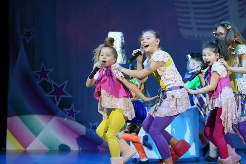 Детские группы поют детские песни