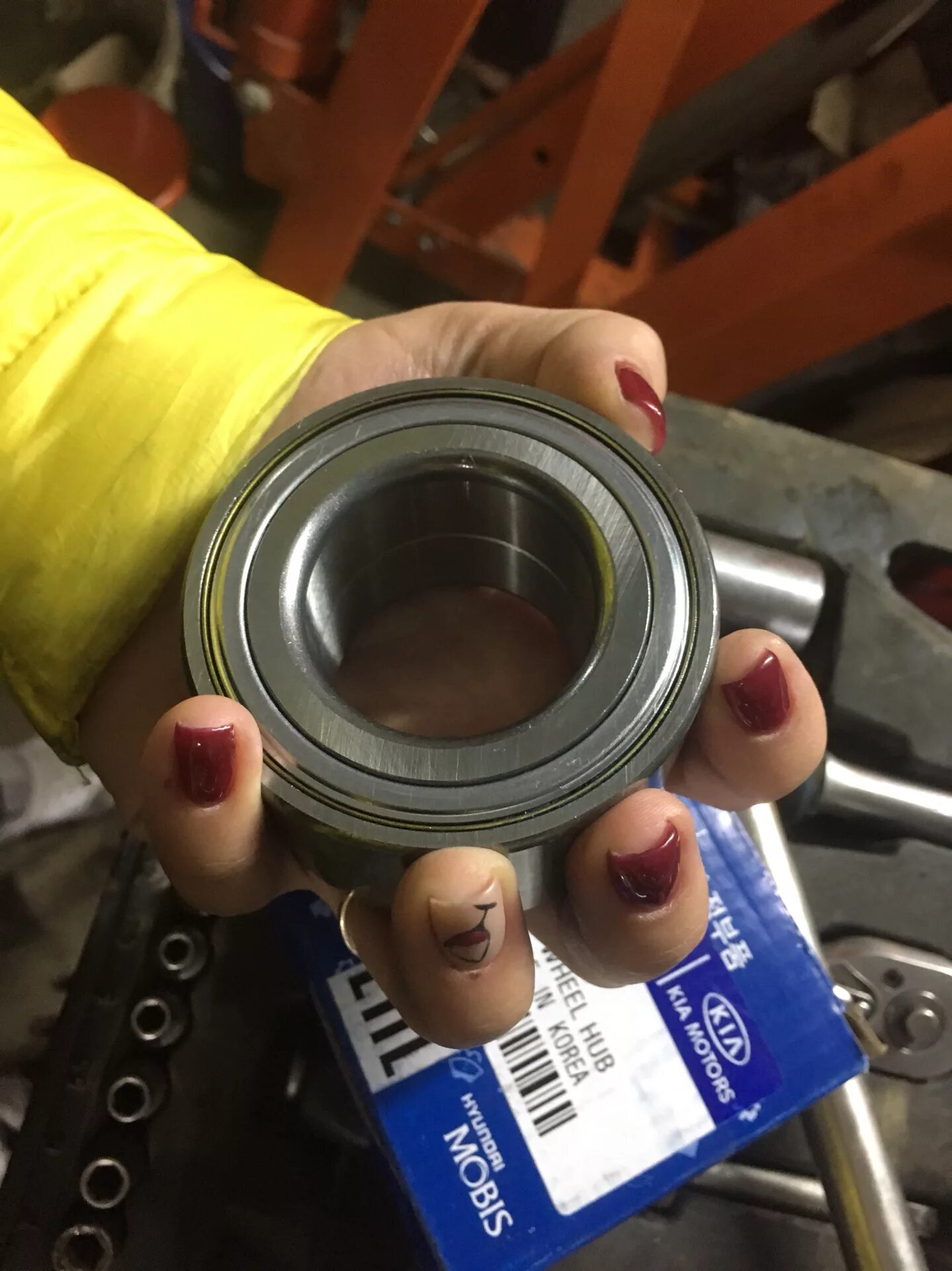 Ступичный подшипник киа рио. Киа рио 2003 задний ступица. Ступичный подшипник киа рио 1 передний. 6. Подшипник ступицы киа рио 3 передний.