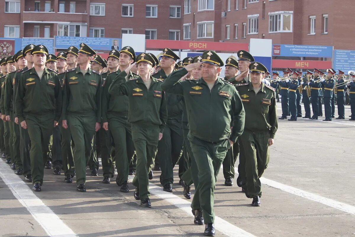 Военный институт факультеты. Военная Академия РВСН имени Петра Великого. Академия Петра Великого в Балашихе. Военная Академия РВСН Балашиха. Академия в Балашихе РВСН имени Петра.