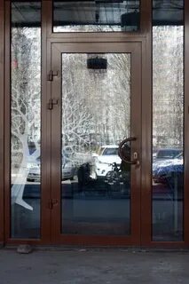 Дверь стеклом входная бу