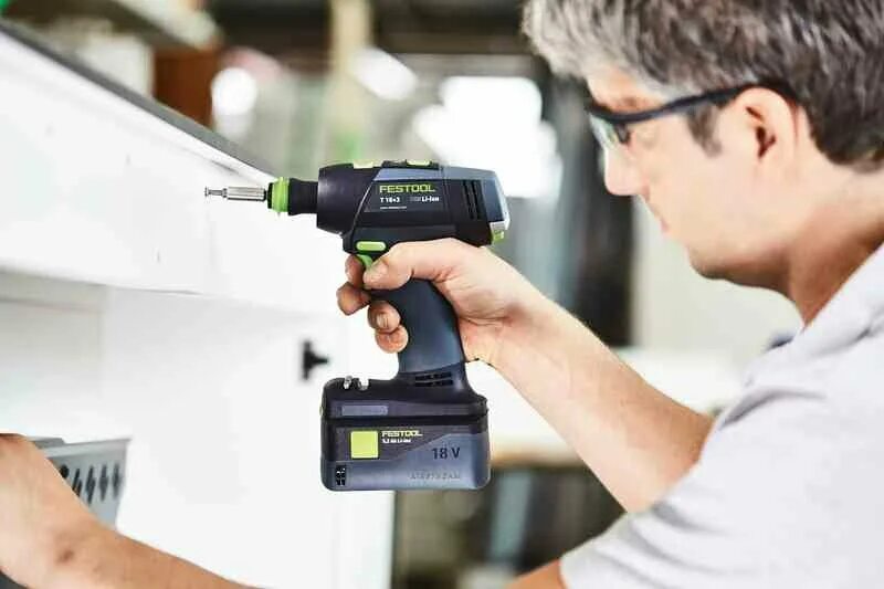 Дрель шуруповерт для металла. Festool t18. шуруповерт фестул c 18. аккумуляторная дрель-шуруповёрт t 18+3-basic. festool c15.