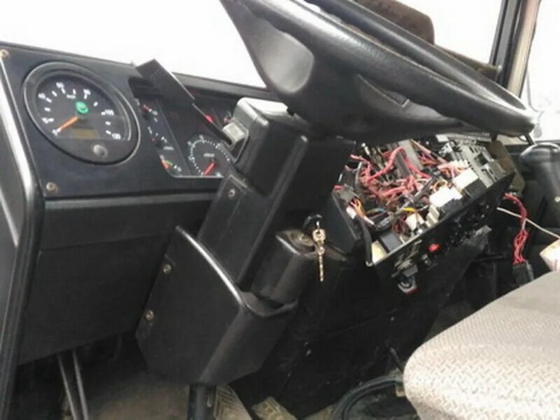 Диагностика маз евро 5. Диагностика грузовиков. Маз 5432 диагностический разъем. Маз 5343. Диагностика маз.