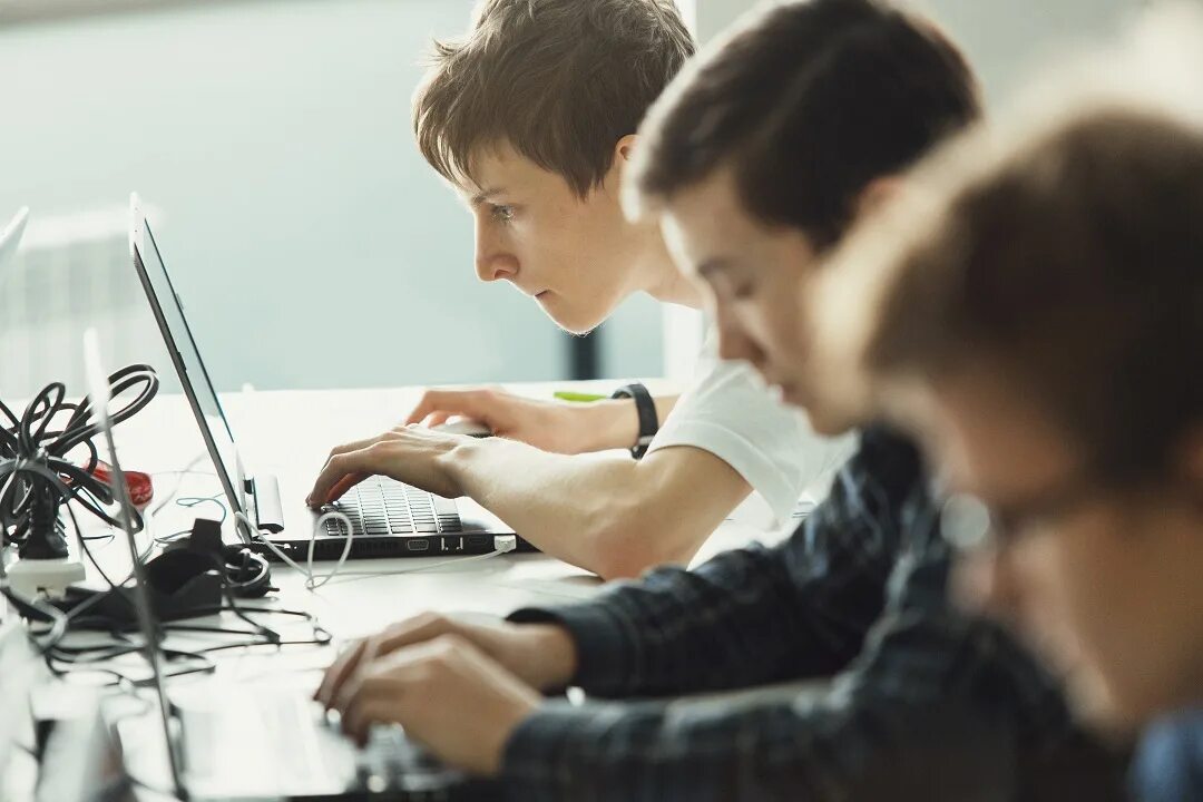 Математика информатика и робототехника. Иннополис искусственный интеллект. иннополис университет. математика и искусственный интеллект лагерь для детей. международная олимпиада «innopolis open».