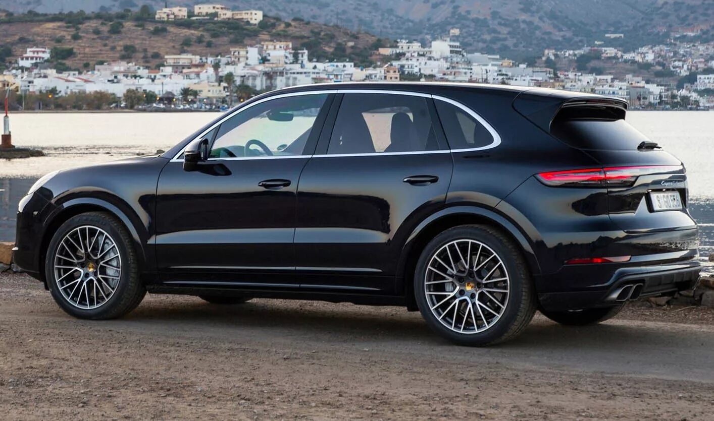 Porsche cayenne turbo 2018. Cayenne turbo 2023. Porsche cayenne coupe 2023. Порше кайен 2022. Порше кайен 2023.