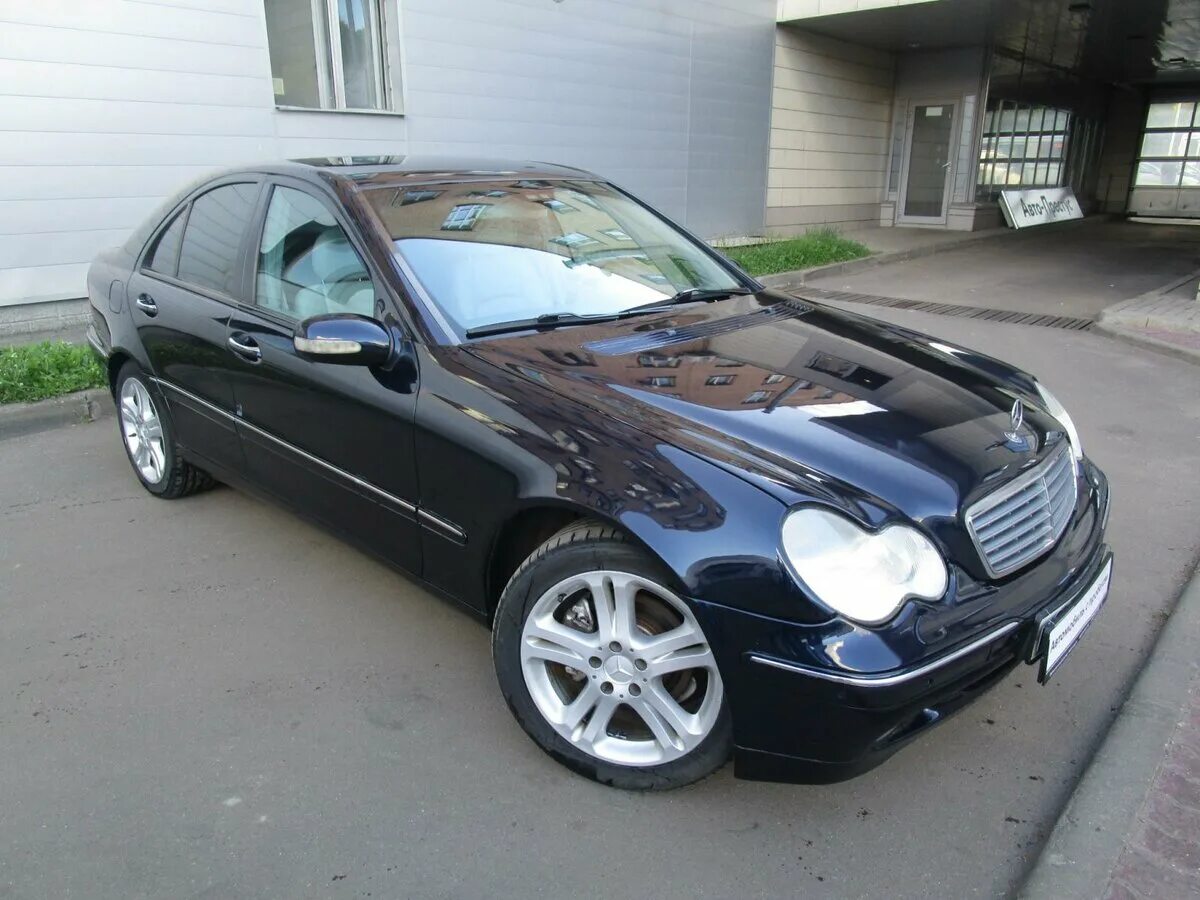 Купить мерседес 2001. Мерседес c class 2001. Мерседес 203 2001. Mercedes c 2001. Мерседес 203 кузов 2001.