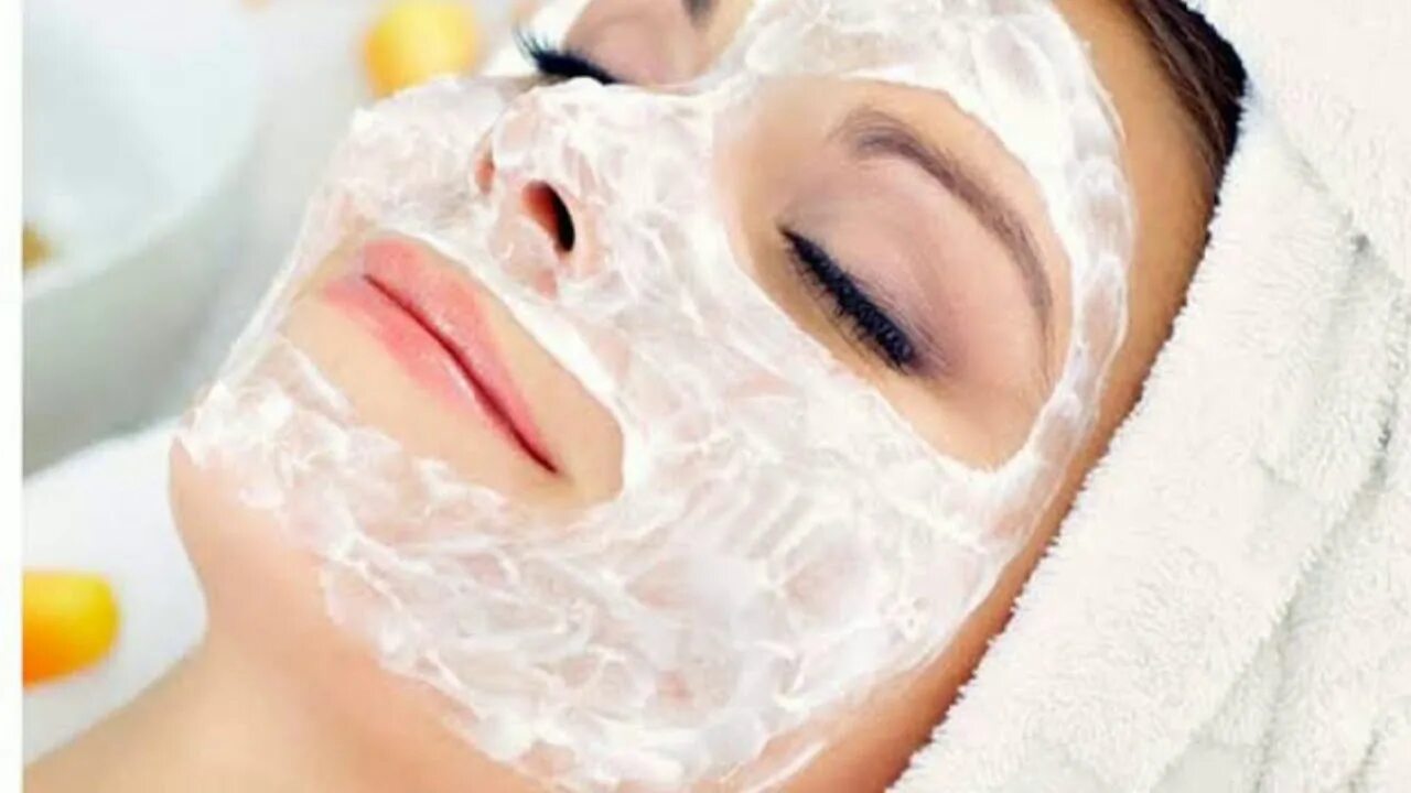 Молочный пилинг лица skinlift ru. Молочный пилинг Melao. Маска из клиника. Маска пилинг из молочной сыворотки.