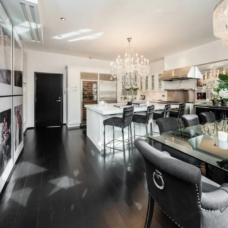 Pin on Быстрое сохранение in 2024 Beautiful living rooms, Beautiful living, Home