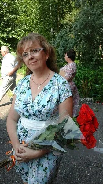 работа в клинцах свежие вакансии. работа клинцы женщинам. женщины клинцы. работа клинцы женщинам. девочки г клинцы.