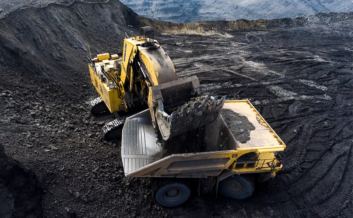 Добыча угля в Кузбассе. Угольная промышленность Кузбасса. Угольный разрез. Горнодобывающая промышленность. Открытая добыча каменного угля