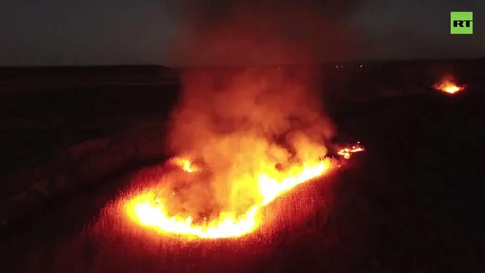 Радиационный огонь. Радиоактивный огонь. Огонь пожар. Пожар радиация