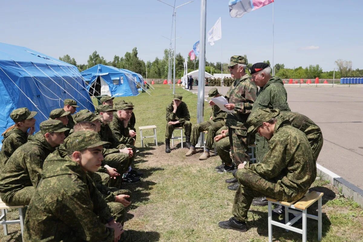 Высадка в белгородской области. Военно патриотический лагерь Армата. Военно патриотический лагерь Армата Белгород. Армата новый Оскол лагерь. Военно патриотический лагерь Армата новый Оскол.