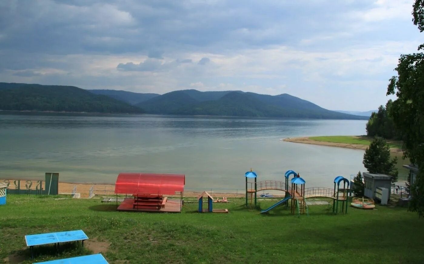 Шумиха отдых. Красноярск море шумиха красноярское. Шумиха отдых. Красноярское море тихая гавань. Бирюса красноярское море.