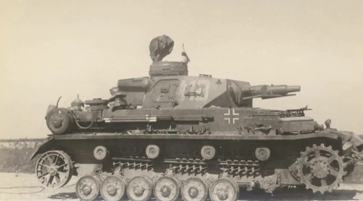 PZ IV 1941. Панцер 4 танк. PZ 4 f1 с экранами. Танк PZ 4 F 1.